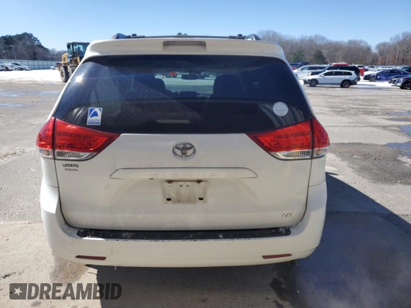 2014 Toyota Sienna LE AAS with VIN 5TDKK3DC2ES473234, listed as a Copart auction lot 45883065 with 109,243 mi miles and Clean Title. Bid and sale history available at DreamBid. Image 6.