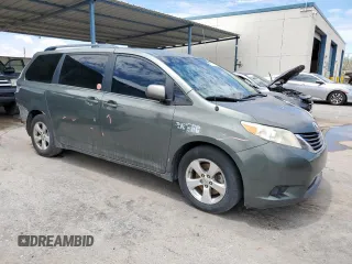 2014 Toyota Sienna LE AAS with VIN 5TDKK3DC4ES486440, listed as a Copart auction lot 62010355 with 401,453 mi miles and Salvage title. Bid and sale history available at DreamBid. Image 4.