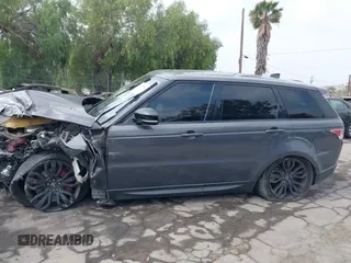 2017 Land Rover Range Rover Sport z VIN SALWR2FE3HA128925, wystawiony jako IAAI lot #42172945 z przebiegiem 82 022 mil mil oraz . Historia ofert i sprzedaży dostępna na DreamBid. Obrazek 14.