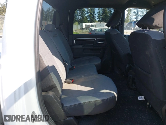 2024 Ram 2500 Big Horn with VIN 3C6UR5DJ2RG286053, listed as a IAAI auction lot 42054467 with 26,834 mi miles and . Bid and sale history available at DreamBid. Image 8.