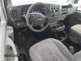 2014 Chevrolet Express Passenger LT with VIN 1GAZG1FG9E1108950, listed as a Copart auction lot 45370685 with 537,650 mi miles and Salvage title. Bid and sale history available at DreamBid. Image 8.