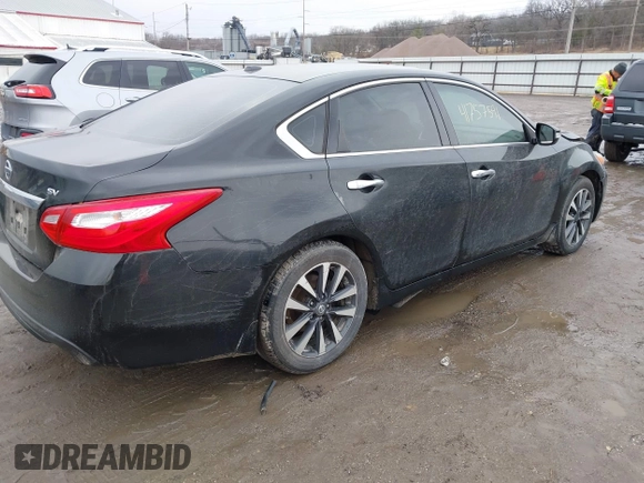 2016 Nissan Altima SR with VIN 1N4AL3AP6GC143218, listed as a IAAI auction lot 41757591 with 119,933 mi miles and . Bid and sale history available at DreamBid. Image 4.