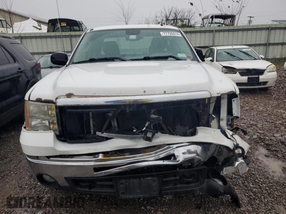 2010 GMC Sierra 1500 with VIN 1GTSKTE06AZ192387, listed as a Copart auction lot 77755374 with 165,945 mi miles and Salvage Title. Bid and sale history available at DreamBid. Image 5.