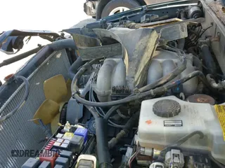 2001 Toyota 4Runner SR5 z VIN JT3GN86RX10193851, wystawiony jako IAAI lot #43191720 z przebiegiem Nie podano mil oraz . Historia ofert i sprzedaży dostępna na DreamBid. Obrazek 13.