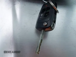 2016 Chevrolet Impala LT с VIN 1G1105SA3GU140952, выставлен на аукционе IAAI как лот 42351198 с пробегом 109 477 миль миль и . История ставок и продаж доступна на DreamBid. Изображение 11.