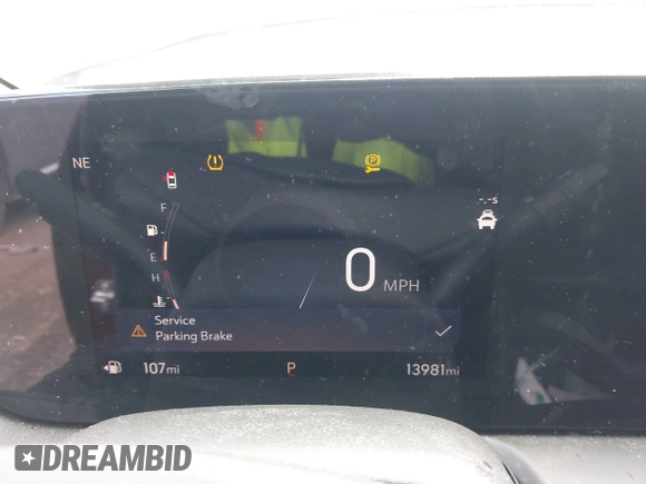 2024 Buick Encore GX Sport Touring with VIN KL4AMESL3RB215185, listed as a IAAI auction lot 42483206 with 13,981 mi miles and . Bid and sale history available at DreamBid. Image 7.