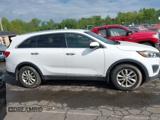 2017 Kia Sorento LX with VIN 5XYPGDA54HG221439, listed as a IAAI auction lot 42218760 with 152,475 mi miles and . Bid and sale history available at carsss.com. Image 13.