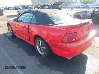 2000 Ford Mustang with VIN 1FAFP4444YF198834, listed as a IAAI auction lot 40780129 with 189,915 mi miles. Bid and sale history available at carsss.com. Image 6.