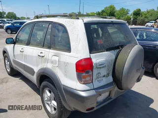 2003 Toyota RAV4 z VIN JTEGH20V230110742, wystawiony jako IAAI lot #42361323 z przebiegiem 105 474 mil mil oraz . Historia ofert i sprzedaży dostępna na DreamBid. Obrazek 3.