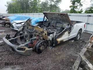 2022 Ford F-150 XL z VIN 1FTMF1CB3NKE23024, wystawiony jako Copart lot #58066995 z przebiegiem Nie podano mil oraz Nie do naprawy • Non repairable. Historia ofert i sprzedaży dostępna na DreamBid. Obrazek 1.