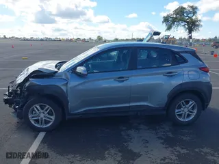 2020 Hyundai Kona SE with VIN KM8K1CAA7LU591838, listed as a IAAI auction lot 41789001 with 141,602 mi miles. Bid and sale history available at carsss.com. Image 15.