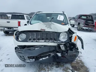 2016 Jeep Renegade Latitude with VIN ZACCJBBT6GPD81497, listed as a IAAI auction lot 41605838 with 167,270 mi miles. Bid and sale history available at carsss.com. Image 12.
