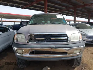 2000 Toyota Tundra SR5 with VIN 5TBRN3415YS049029, listed as a IAAI auction lot 41731441 with 202,100 mi miles and . Bid and sale history available at DreamBid. Image 12.