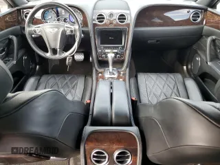 2014 Bentley Flying Spur z VIN SCBEC9ZA8EC090620, wystawiony jako Copart lot #50798315 z przebiegiem 44 531 mil mil oraz Tytuł czysty. Historia ofert i sprzedaży dostępna na DreamBid. Obrazek 8.