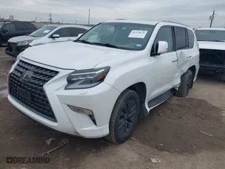 2020 Lexus GX with VIN JTJAM7BX8L5246150, listed as a IAAI auction lot 41335676 with 117,375 mi miles. Bid and sale history available at carsss.com. Image 17.