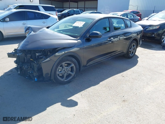 2025 Kia K4 LXS with VIN 3KPFT4DE9SE051568, listed as a IAAI auction lot 41817877 with 2,723 mi miles. Bid and sale history available at carsss.com. Image 18.