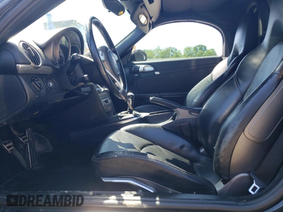 2006 Porsche Boxster S с VIN WP0CB29846U730068, выставлен на аукционе Copart как лот 55626595 с пробегом 137 883 миль миль и На запчасти • Non repairable. История ставок и продаж доступна на DreamBid. Изображение 7.