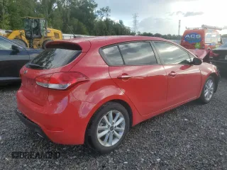 2017 Kia Forte LX with VIN KNAFK5A81H5715449, listed as a Copart auction lot 72046204 with 66,997 mi miles and Salvage Title. Bid and sale history available at DreamBid. Image 3.