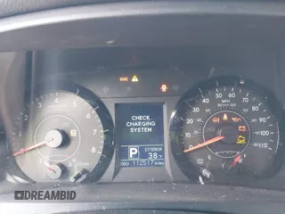 2015 Toyota Sienna LE AAS с VIN 5TDKK3DC0FS630972, выставлен на аукционе IAAI как лот 41898691 с пробегом 112 517 миль миль и . История ставок и продаж доступна на DreamBid. Изображение 7.