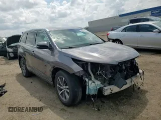 2017 Toyota Highlander XLE with VIN 5TDJZRFH8HS425504, listed as a Copart auction lot 59819625 with 149,287 mi miles and Salvage title. Bid and sale history available at DreamBid. Image 14.