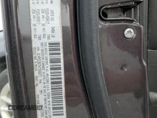 2017 Dodge Journey SXT z VIN 3C4PDCBG7HT589271, wystawiony jako Copart lot #48852595 z przebiegiem 116 558 mil mil oraz Szkoda całkowita • Salvage title. Historia ofert i sprzedaży dostępna na DreamBid. Obrazek 13.