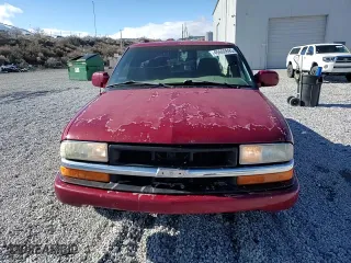 1998 Isuzu Hombre S with VIN 1GGCS1446W8656027, listed as a Copart auction lot 45600695 with 230,953 mi miles and Salvage Title. Bid and sale history available at carsss.com. Image 11.