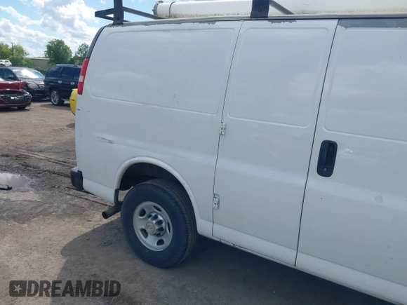 2012 Chevrolet Express Cargo with VIN 1GCZGTBG4C1179172, listed as a IAAI auction lot 42344866 with 257,396 mi miles and . Bid and sale history available at DreamBid. Image 6.