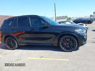 2021 BMW X5 xDrive40i with VIN 5UXCR6C02M9F86589, listed as a IAAI auction lot 42323169 with 44,291 mi miles and . Bid and sale history available at DreamBid. Image 13.