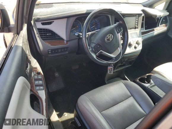2018 Toyota Sienna XLE с VIN 5TDDZ3DC0JS196792, выставлен на аукционе Copart как лот 57250445 с пробегом 146 479 миль миль и Списание • Salvage title. История ставок и продаж доступна на DreamBid. Изображение 8.