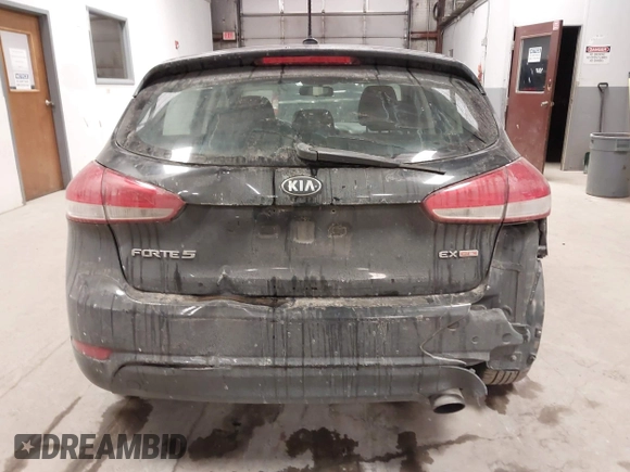 2015 Kia Forte 5-Door EX with VIN KNAFX5A83F5372237, listed as a IAAI auction lot 41414128 with 178,767 mi miles. Bid and sale history available at carsss.com. Image 16.