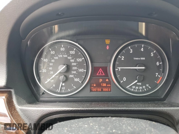 2011 BMW 3 Series 328i xDrive with VIN WBAPK5G50BNN80201, listed as a Copart auction lot 58786025 with 135,156 mi miles and Non repairable. Bid and sale history available at DreamBid. Image 9.