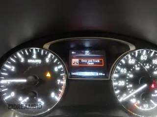 2018 Nissan Altima SR with VIN 1N4AL3AP1JC244271, listed as a IAAI auction lot 41828261 with 134,258 mi miles and . Bid and sale history available at carsss.com. Image 7.