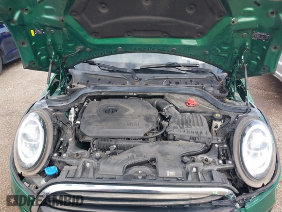 2020 MINI Hardtop 4 Door Cooper with VIN WMWXU7C03L2L46525, listed as a IAAI auction lot 42585895 with 42,864 mi miles and . Bid and sale history available at DreamBid. Image 10.