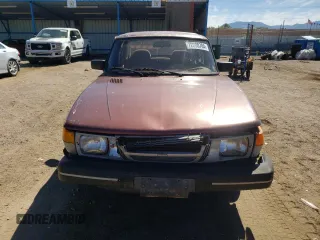 1984 Saab 900 z VIN YS3AH45J0E1012360, wystawiony jako Copart lot #72200784 z przebiegiem 247 761 mil mil oraz Czysty tytuł • Clean title. Historia ofert i sprzedaży dostępna na DreamBid. Obrazek 5.