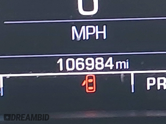 2017 GMC Sierra 1500 SLE z VIN 1GTV2MEC2HZ324763, wystawiony jako IAAI lot #42234082 z przebiegiem 106 984 mil mil oraz . Historia ofert i sprzedaży dostępna na DreamBid. Obrazek 15.