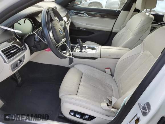 2018 BMW 7 Series 740i with VIN WBA7E2C55JG742869, listed as a Copart auction lot 52317095 with 0 mi miles and Salvage Title. Bid and sale history available at carsss.com. Image 7.