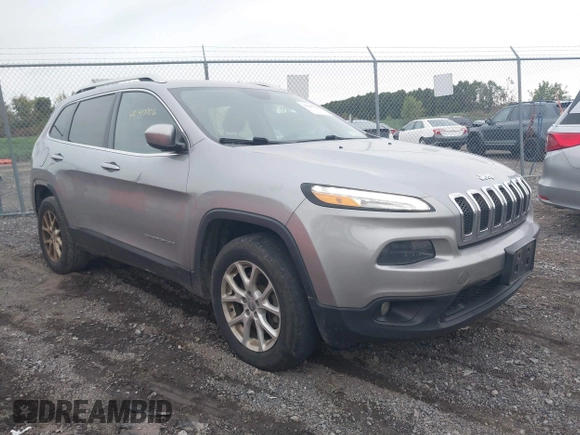 2014 Jeep Cherokee Latitude with VIN 1C4PJMCS5EW198112, listed as a IAAI auction lot 40417706 with 169,921 mi miles. Bid and sale history available at carsss.com. Image 1.