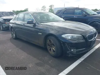 2011 BMW 5 Series 528i with VIN WBAFR1C52BDS36073, listed as a IAAI auction lot 42023987 with 139,736 mi miles and . Bid and sale history available at carsss.com. Image 1.