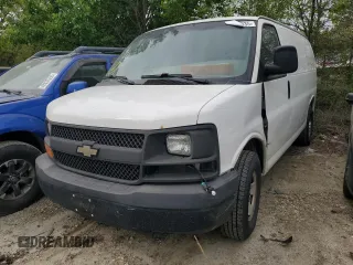 2013 Chevrolet Express Cargo z VIN 1GCWGFBA4D1110306, wystawiony jako Copart lot #54005335 z przebiegiem 300 748 mil mil oraz Szkoda całkowita • Salvage title. Historia ofert i sprzedaży dostępna na DreamBid. Obrazek 1.
