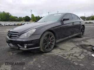 2006 Mercedes-Benz CLS-Class AMG with VIN WDDDJ76X06A053947, listed as a Copart auction lot 71256224 with 155,597 mi miles and Salvage Title. Bid and sale history available at carsss.com. Image 1.
