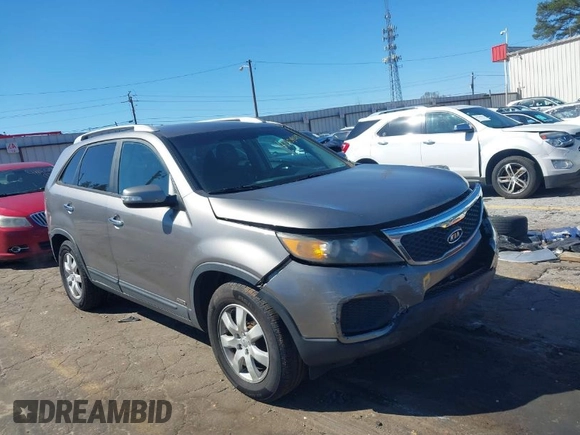 2012 Kia Sorento LX with VIN 5XYKTDA25CG235127, listed as a IAAI auction lot 41804019 with 176,000 mi miles. Bid and sale history available at carsss.com. Image 1.