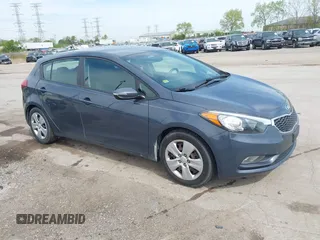 2016 Kia Forte LX z VIN KNAFK5A87G5659502, wystawiony jako IAAI lot #42205859 z przebiegiem 70 900 mil mil oraz . Historia ofert i sprzedaży dostępna na DreamBid. Obrazek 1.