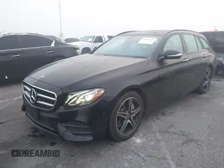 2018 Mercedes-Benz E 400 with VIN WDDZH6GB5JA430425, listed as a IAAI auction lot 41624665 with 81,100 mi miles and . Bid and sale history available at DreamBid. Image 2.