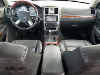 2009 Chrysler 300 with VIN 2C3LK33V19H614083, listed as a Copart auction lot 77529014 with 188,125 mi miles and Salvage title. Bid and sale history available at DreamBid. Image 8.