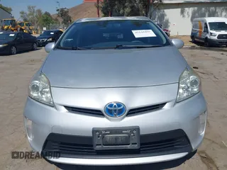 2015 Toyota Prius Four with VIN JTDKN3DU6F1978465, listed as a IAAI auction lot 42141095 with 87,310 mi miles. Bid and sale history available at carsss.com. Image 12.
