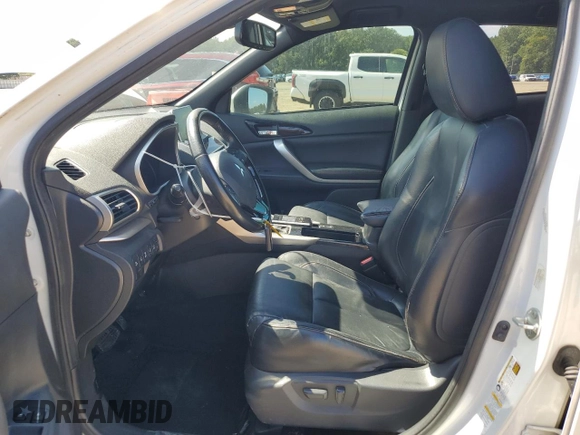 2020 Mitsubishi Eclipse Cross SE z VIN JA4AS5AAXLZ002061, wystawiony jako Copart lot #71199424 z przebiegiem 118 054 mil mil oraz Szkoda całkowita • Salvage title. Historia ofert i sprzedaży dostępna na DreamBid. Obrazek 7.