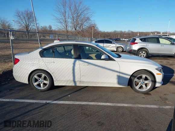 2014 BMW 3 Series 328i xDrive with VIN WBA3B5G58ENS08415, listed as a IAAI auction lot 41642668 with 51,563 mi miles and . Bid and sale history available at DreamBid. Image 13.