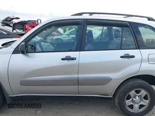 2005 Toyota RAV4 with VIN JTEHD20V350062879, listed as a IAAI auction lot 41948001 with 185,753 mi miles. Bid and sale history available at carsss.com. Image 14.