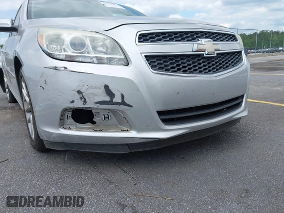 2013 Chevrolet Malibu LT with VIN 1G11C5SA9DF207402, listed as a IAAI auction lot 42139278 with 241,241 mi miles and . Bid and sale history available at DreamBid. Image 6.