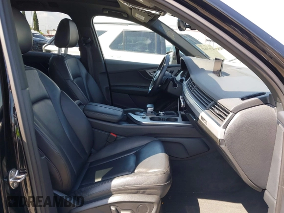 2019 Audi Q7 Premium Plus с VIN WA1LHAF78KD025573, выставлен на аукционе IAAI как лот 42173645 с пробегом 45 809 миль миль и . История ставок и продаж доступна на DreamBid. Изображение 5.